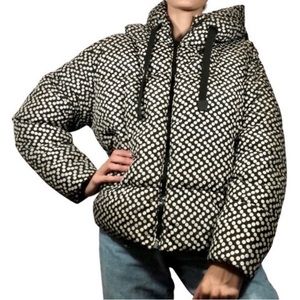 Zara puffer in great condition,comes from smoke free home